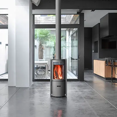 Poêle à bois STUV vendu par MCZ STORE